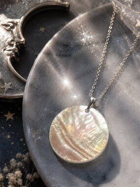 Handmade Mother of Pearl Round Pendant Necklace Stainless Steel Minimalist 41cm